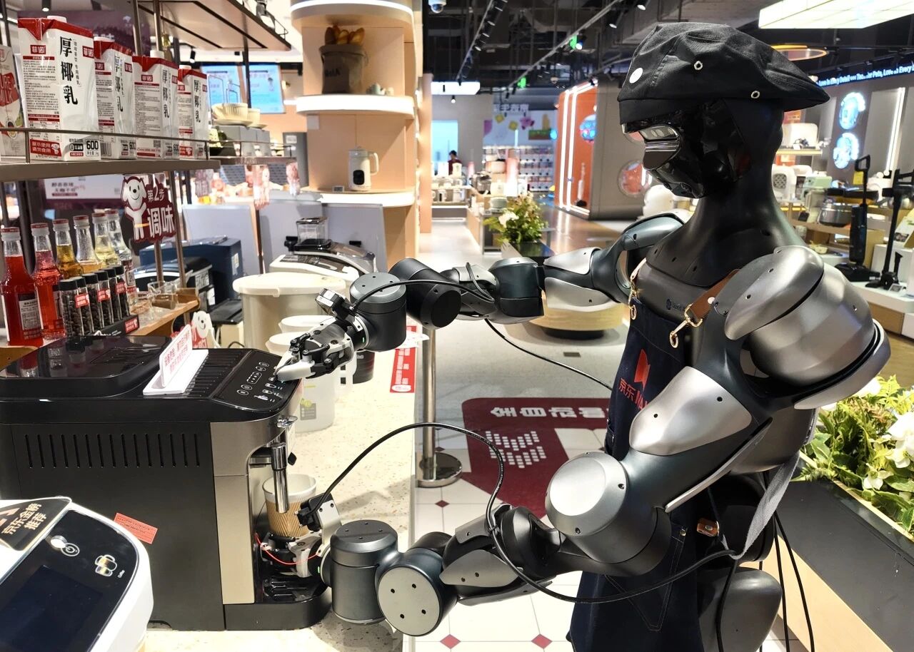 Spirit AI and D-Robotics Announce Strategic Partnership, Bringing Spirit v1.5 to the Sunrise S600 for Deployment Across Diverse Real-World Scenarios