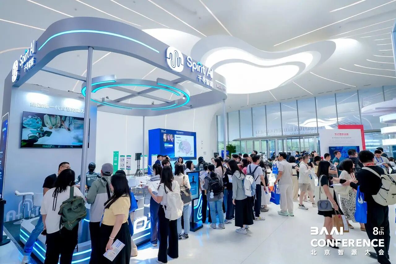 2026 Beijing Academy of Artificial Intelligence Conference | Beyond the Debate Over Technical Routes, Spirit AI Bets on Real-World Model Evolution